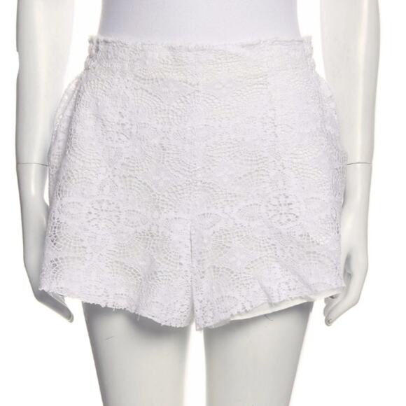 LoveShackFancy Beachy Boho White Lace Shorts size 2 - Picture 1 of 12